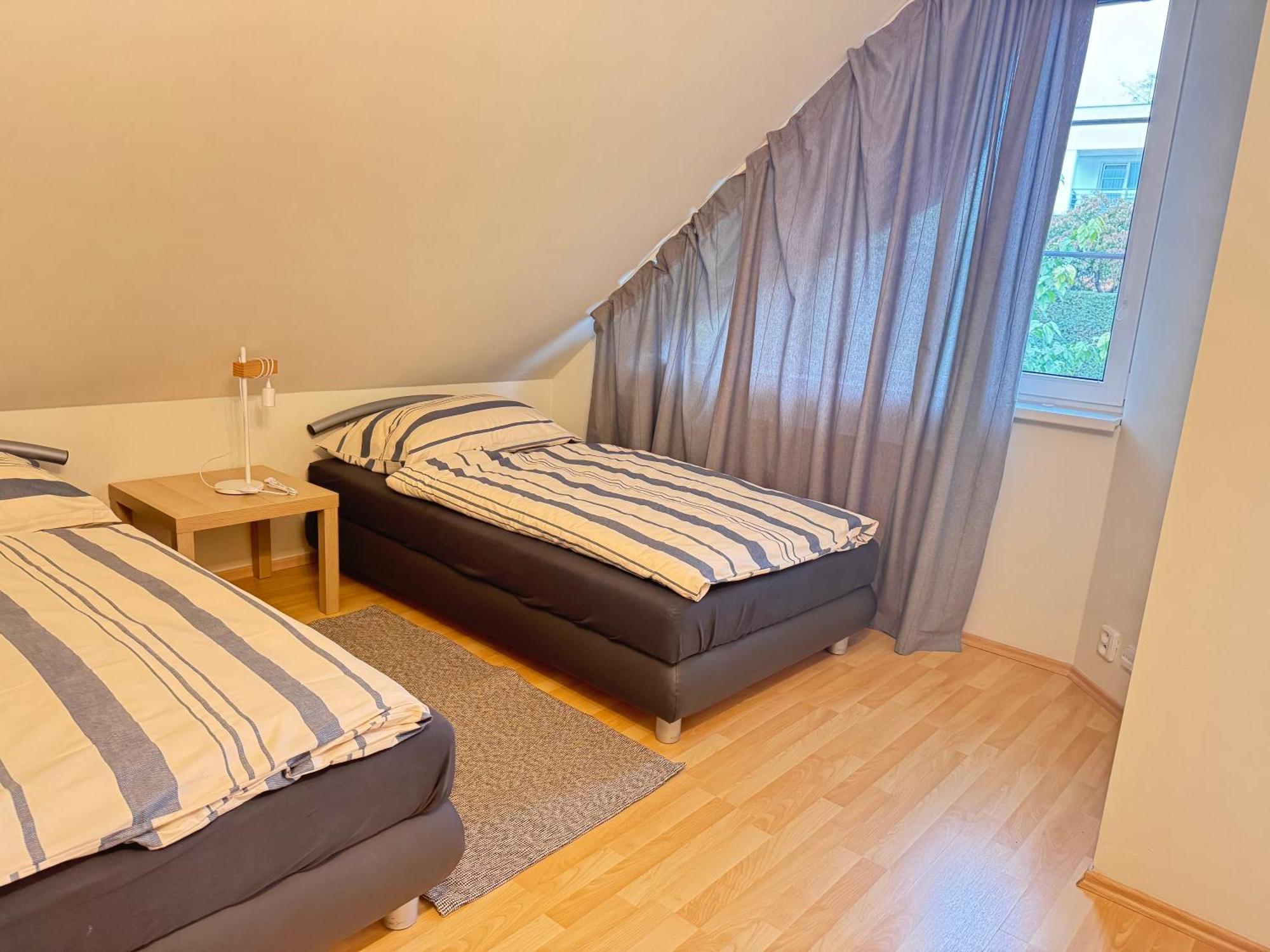 Diamondvilla, 4 Bedroom Apartment, Garden & Appartamento *