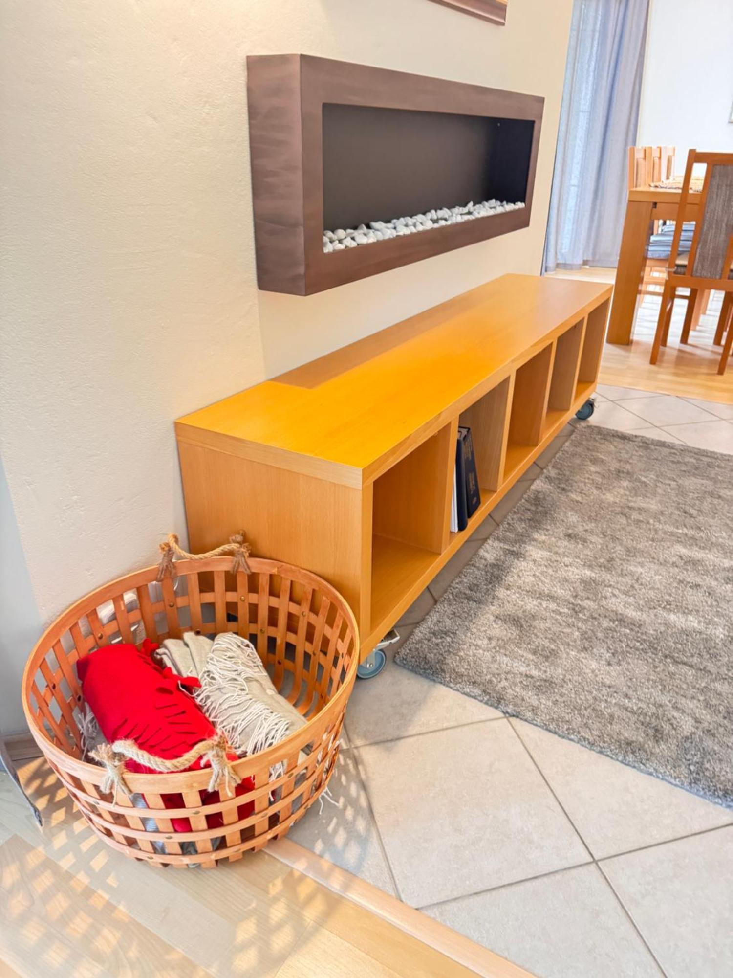 Appartamento Diamondvilla, 4 Bedroom Apartment, Garden & *