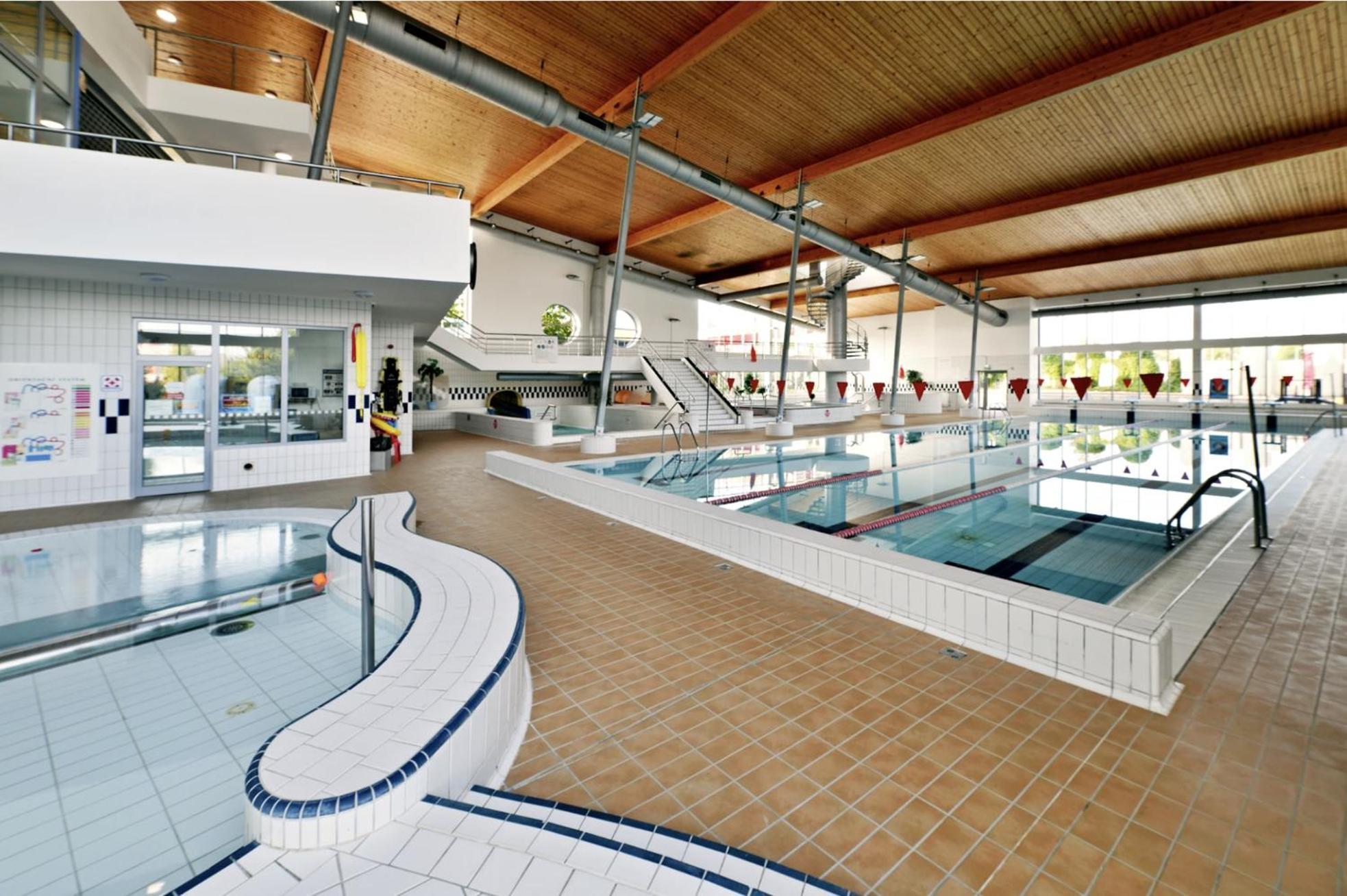 Diamondvilla, 4 Bedroom Apartment, Garden & Appartamento Praga
